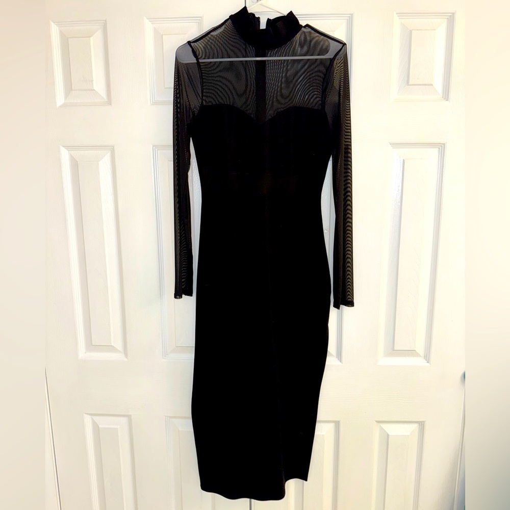 Lulus: Like New - Elegant Black Mesh Sleeve Dress Size Medium